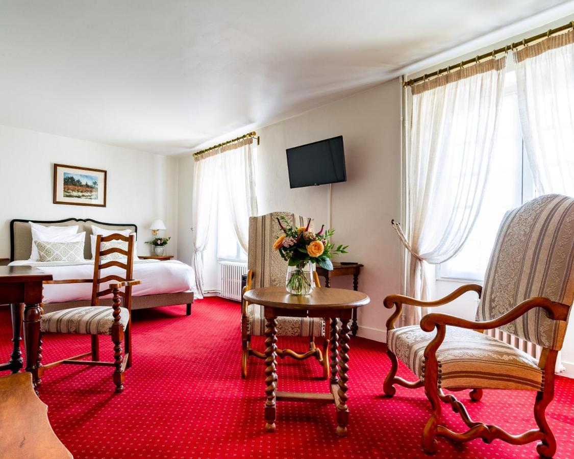 Hotel Restaurant Le Centenaire Les Eyzies Экстерьер фото