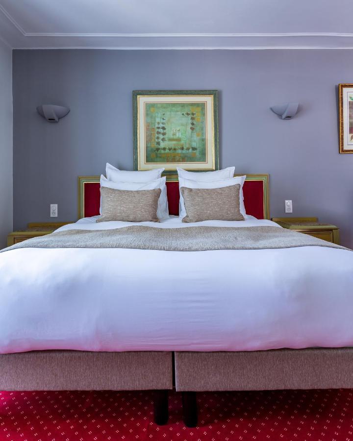 Hotel Restaurant Le Centenaire Les Eyzies Экстерьер фото