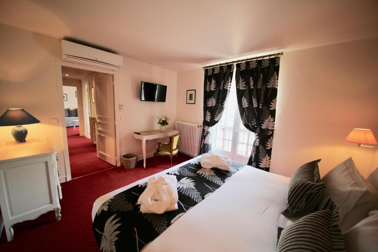 Hotel Restaurant Le Centenaire Les Eyzies Экстерьер фото
