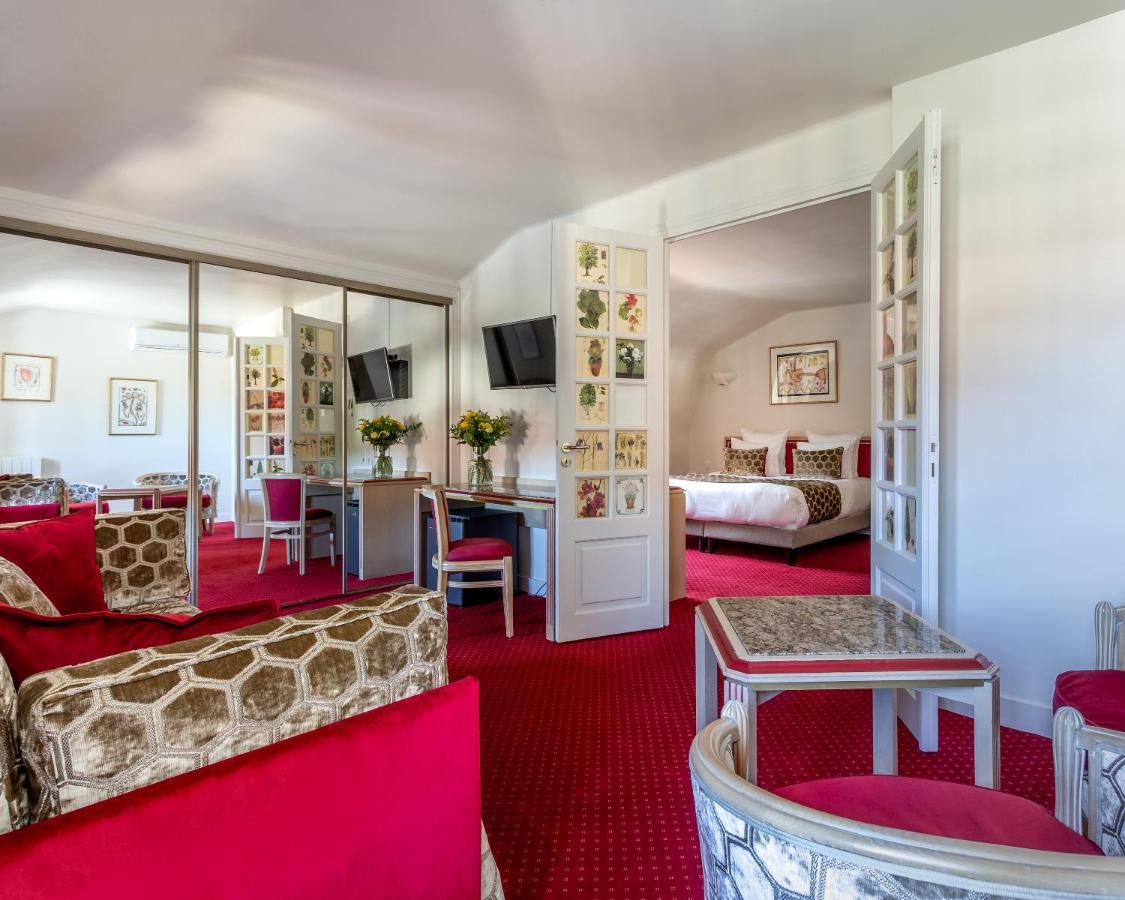 Hotel Restaurant Le Centenaire Les Eyzies Экстерьер фото
