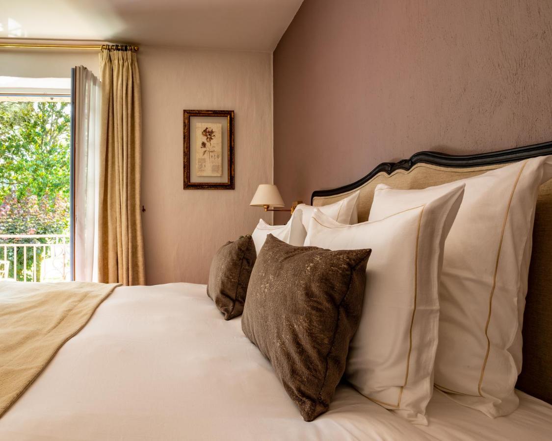 Hotel Restaurant Le Centenaire Les Eyzies Экстерьер фото
